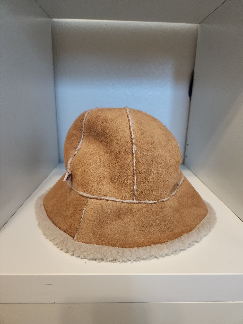 Suede Shearling Bucket Hat - Tan